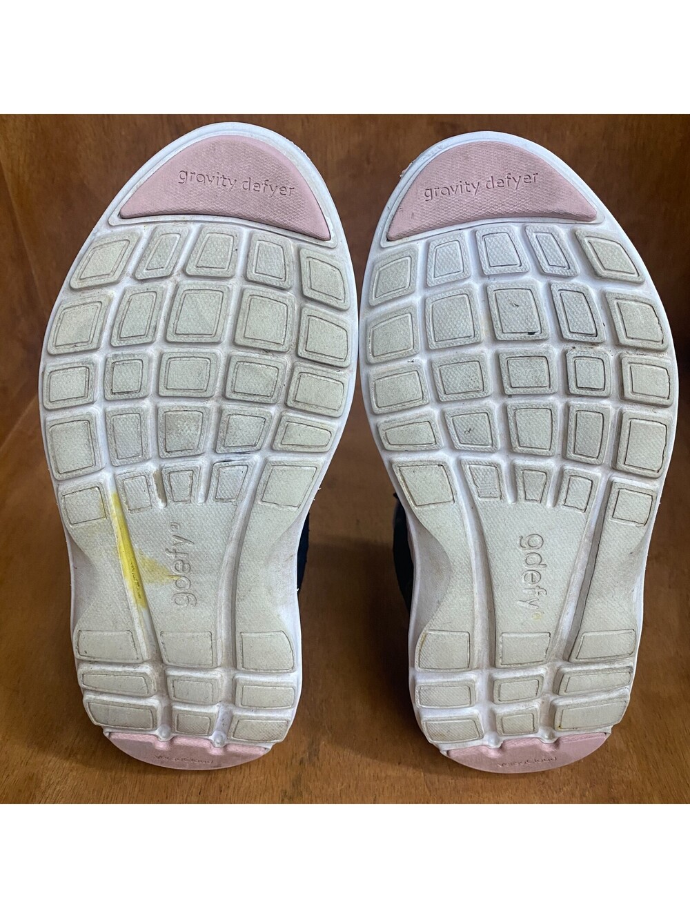 GDEFY XLR8 Shoes Womens Size 9 Black Pink Gravity Defyer Athletic *No Insoles - Picture 7 of 15
